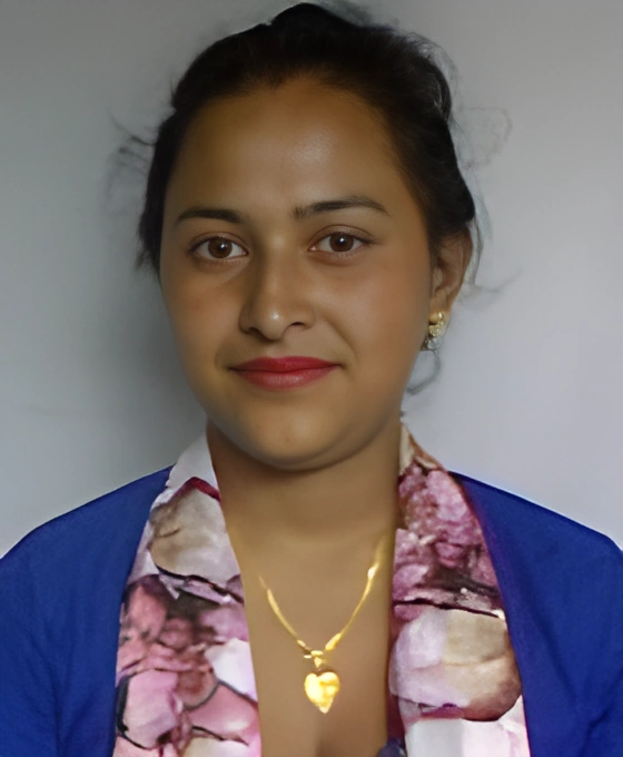 पम्फा श्रेष्ठ